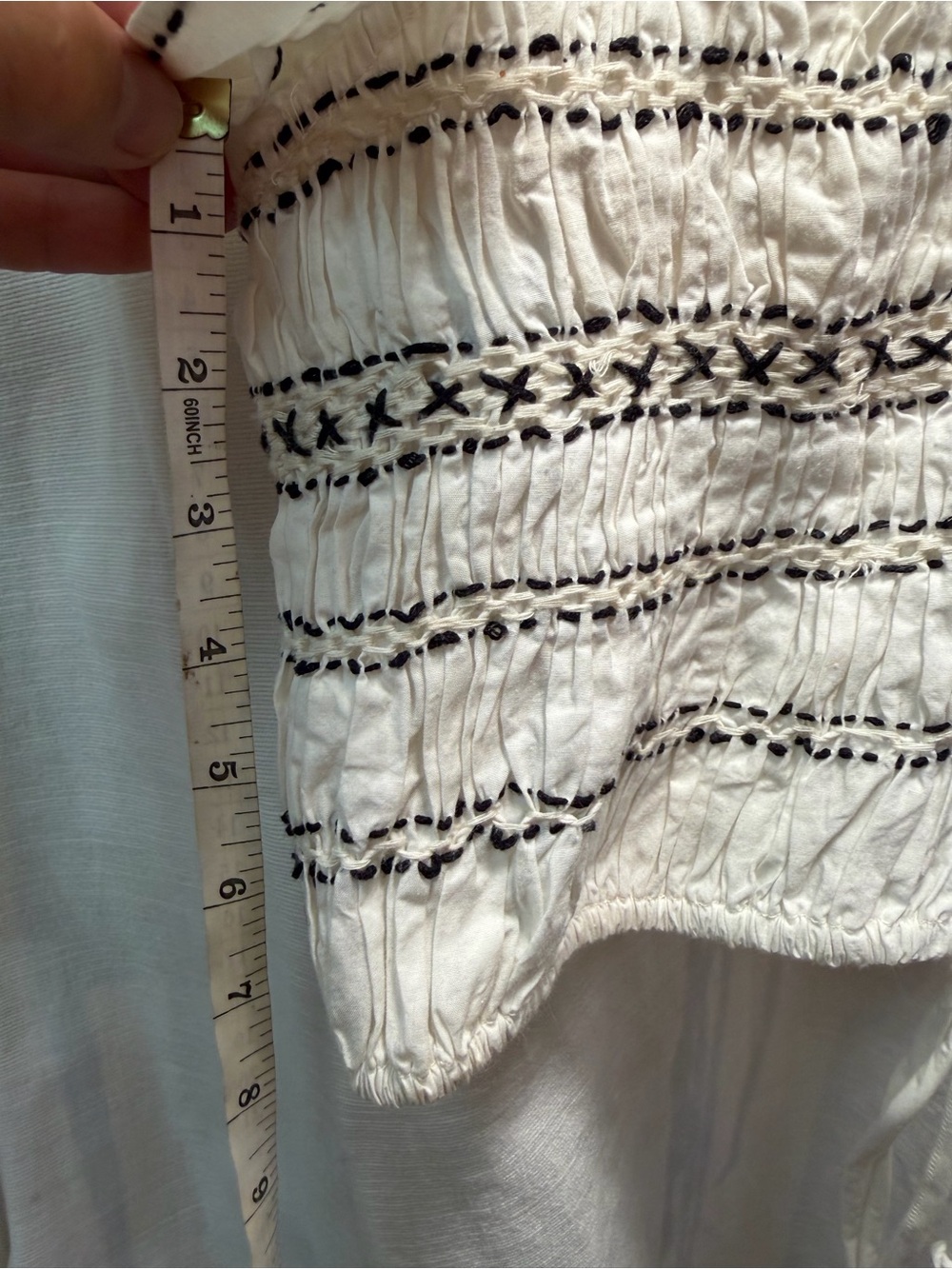 Anthropologie White Smocked
Embroidered Puff Sleeve Crop Top S - Picture 8 of 13
